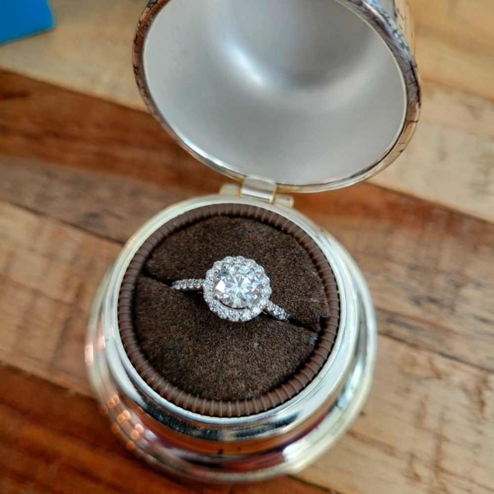 💍Pristine💍 Birks 1879 Halo Diamond Engagement Ring 1.07C